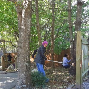 Fall 2018 Community Service Day at the Mill Mountain Zoo