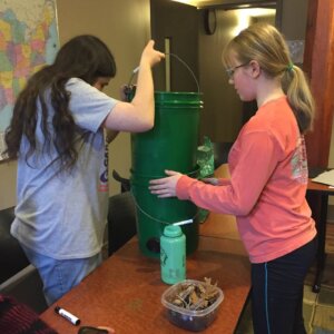 Nature Club builds a worm bin