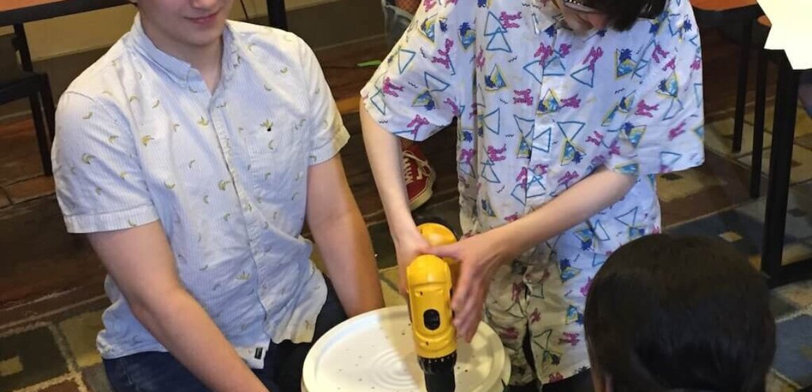 Nature Club builds a worm bin