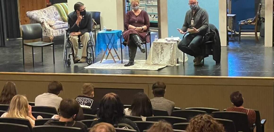 Lycée Day - Homeless Panel