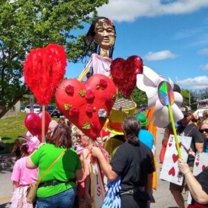 Daisy Art Parade - 35 Daisy Art Parade