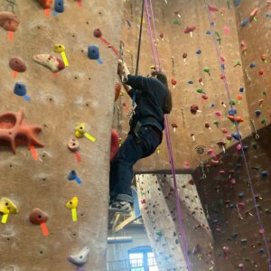PE Rock Climbing - Ronin PE Rock Climbing