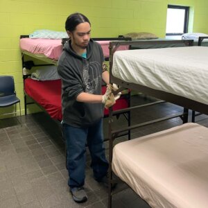 CS - Rescue Mission - 13 Students Volunteering at the Rescue Mission