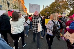 Zoe Protesting - 2 Zoe Protesting