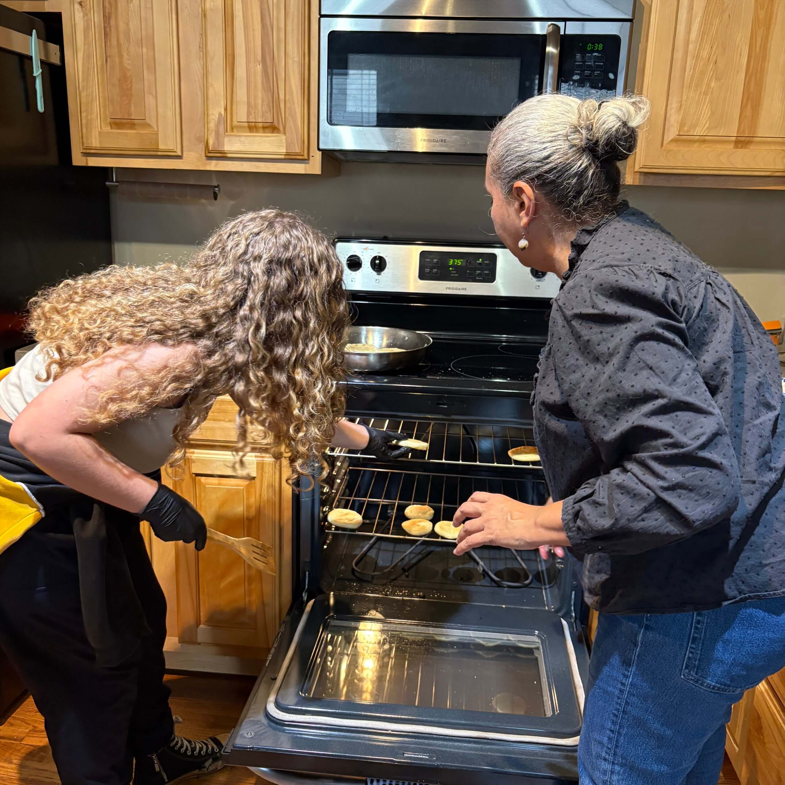 Spanish 2&3 lunch - 17 Spanish Class making arepas