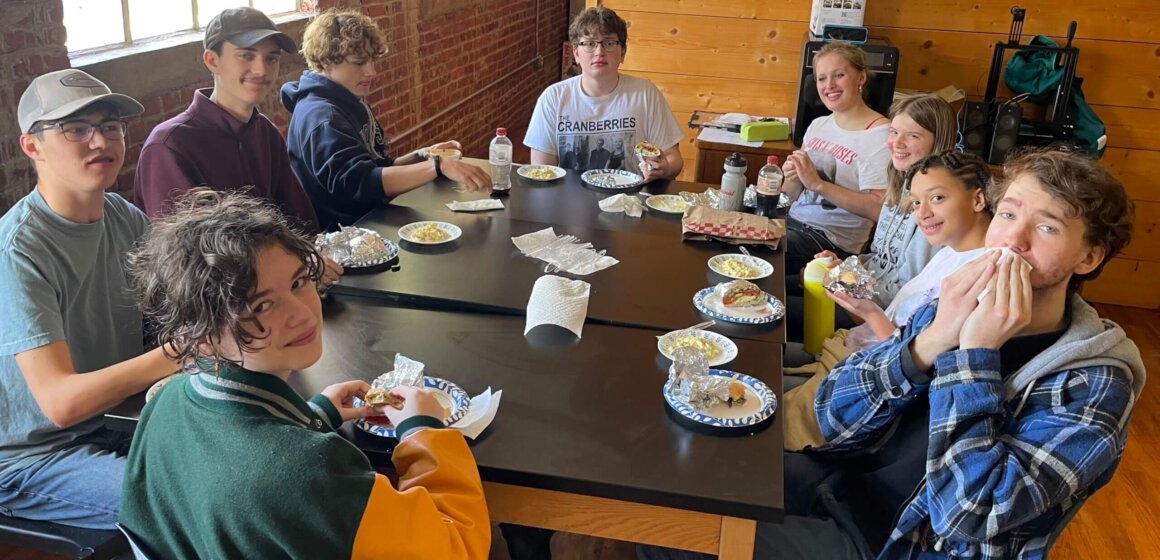 Community Lunch #1 - 10